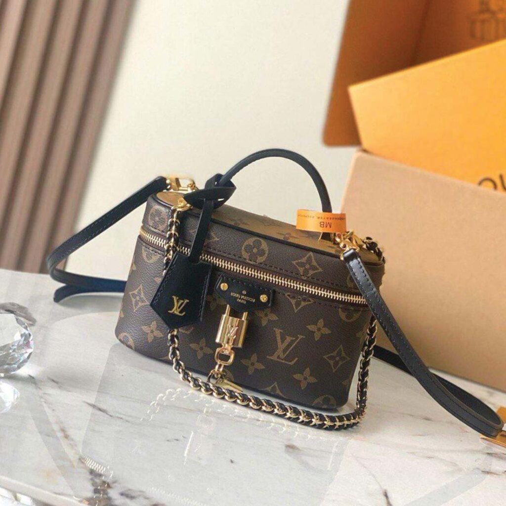 Louis Vuitton Vanity Chain Pouch