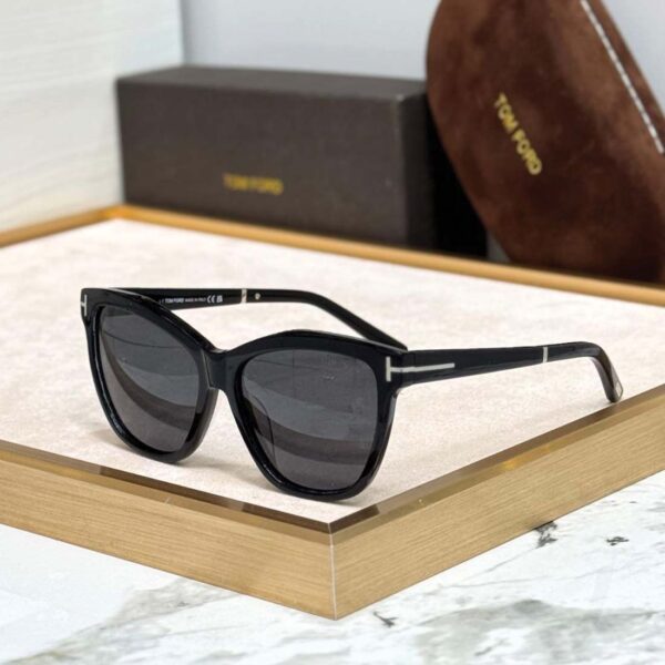 TOM FORD Lucia Havana Sunglasses