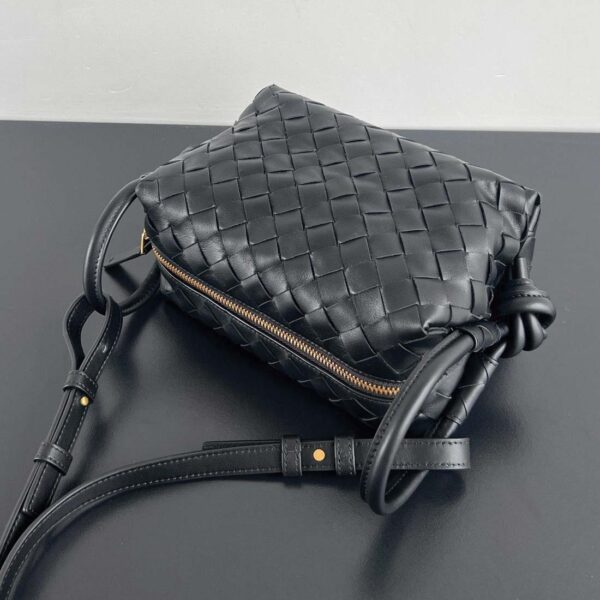 Bottega Veneta Loop Top Handle - Image 4