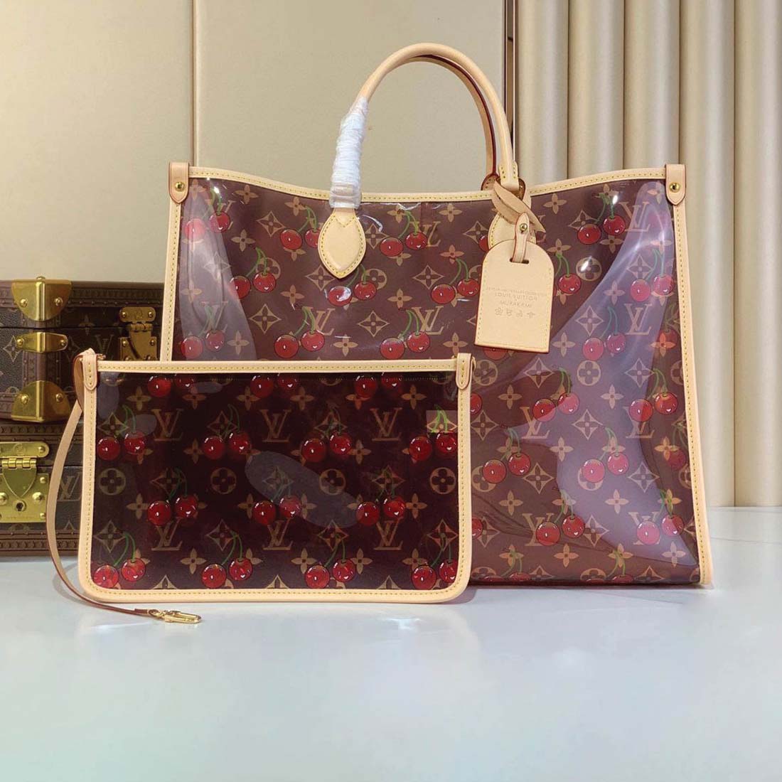 Louis Vuitton x Takashi Murakami Cherry OnTheGo GM –