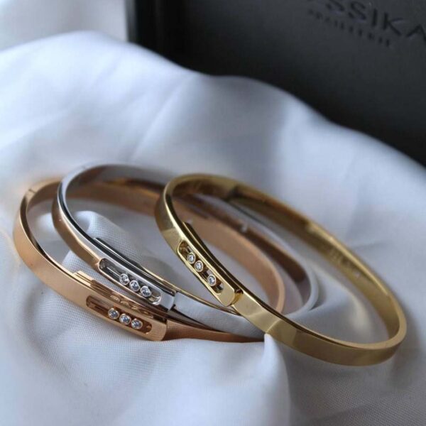 Messika Move Noa Full Pavé SM Bangle - Image 3