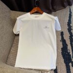 Elevate your everyday style with the Valentino Garavani VLogo-print T-shirt. Crafted in Super Master Quality, this tee blends iconic design and unmatched comfort — making it the perfect statement piece for those who value effortless sophistication.