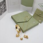 Van Cleef & Arpels Perlée Clovers Set