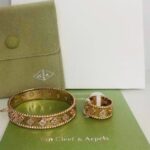 Van Cleef & Arpels Perlée Clovers Set