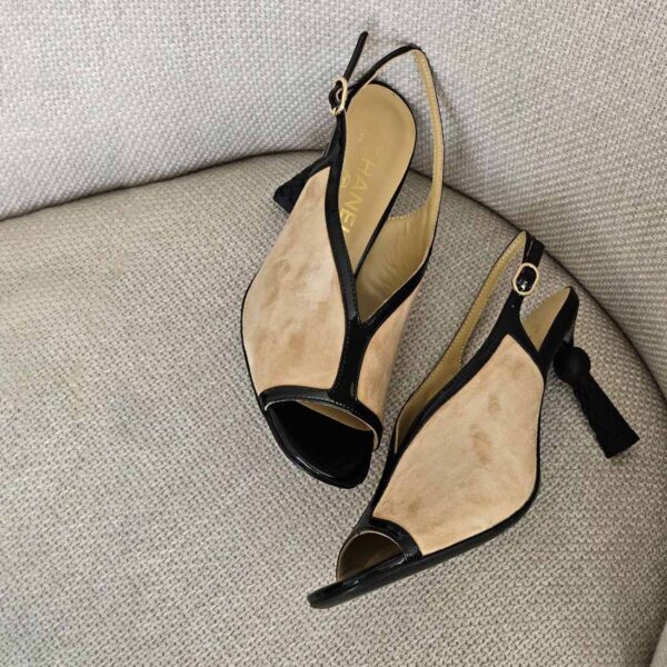 CHANEL Slingback Sandals with Geometric Heel
