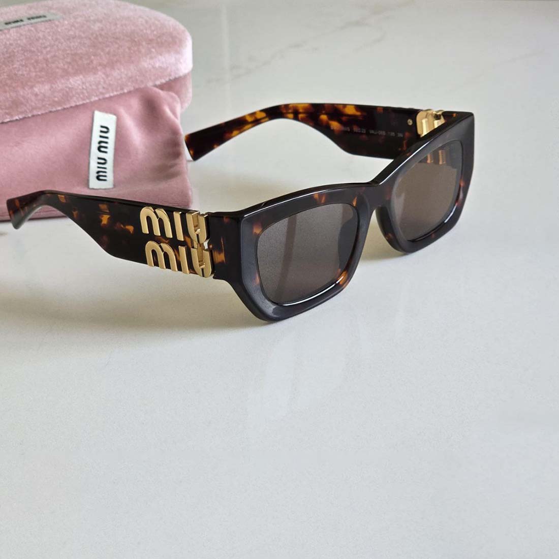 Miu Miu MU 09WS VAU06B Sunglasses