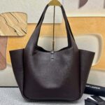 Saint Laurent Le 5 à 7 Supple Large Shoulder Bag