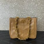 Valentino Garavani VLogo Chain Quilted Leather Tote - Image 4