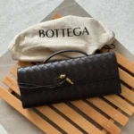 Bottega-Andiamo-Clutch-Black-2