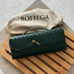 Bottega-Andiamo-Clutch-Green
