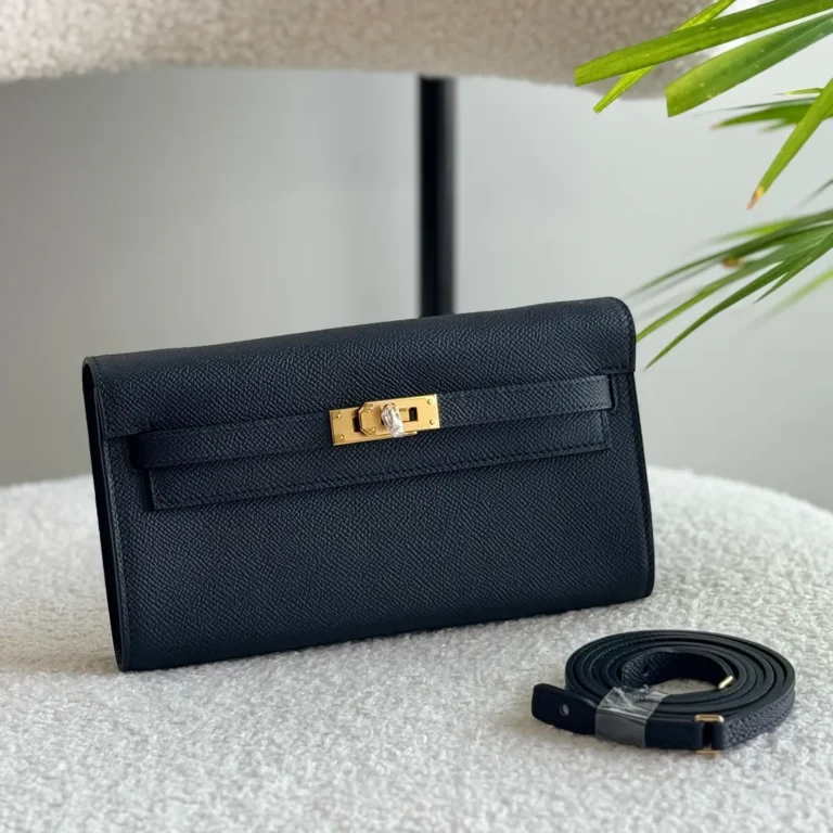 Hermes-Kelly-To-Go-Wallet-Black(gold)