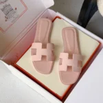 Hermes-Oran-Sandal-Hard-Leather-Blush-Pink-2