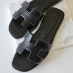 Hermes-Oran-Sandal-Soft-Leather-Black-3