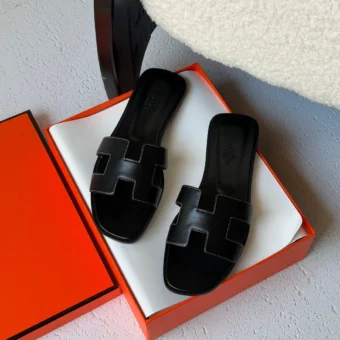 Hermes-Oran-Sandal-Soft-Leather-Black