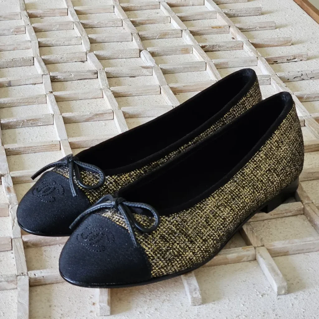 Tweed ballet flats Chanel Black 2