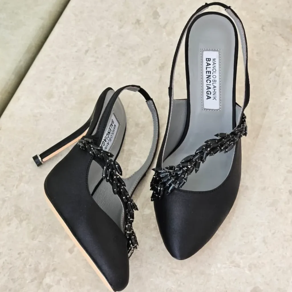 Manolo Blahnik Balenciaga Slingback Pumps Black 2