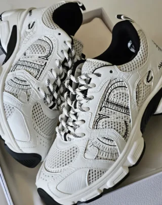 Dior Vibe Sneakers 2