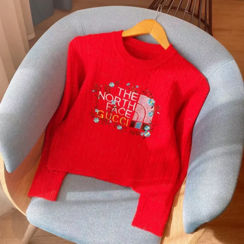 Gucci x The North Face Embroidered Cable-Knit Sweater red